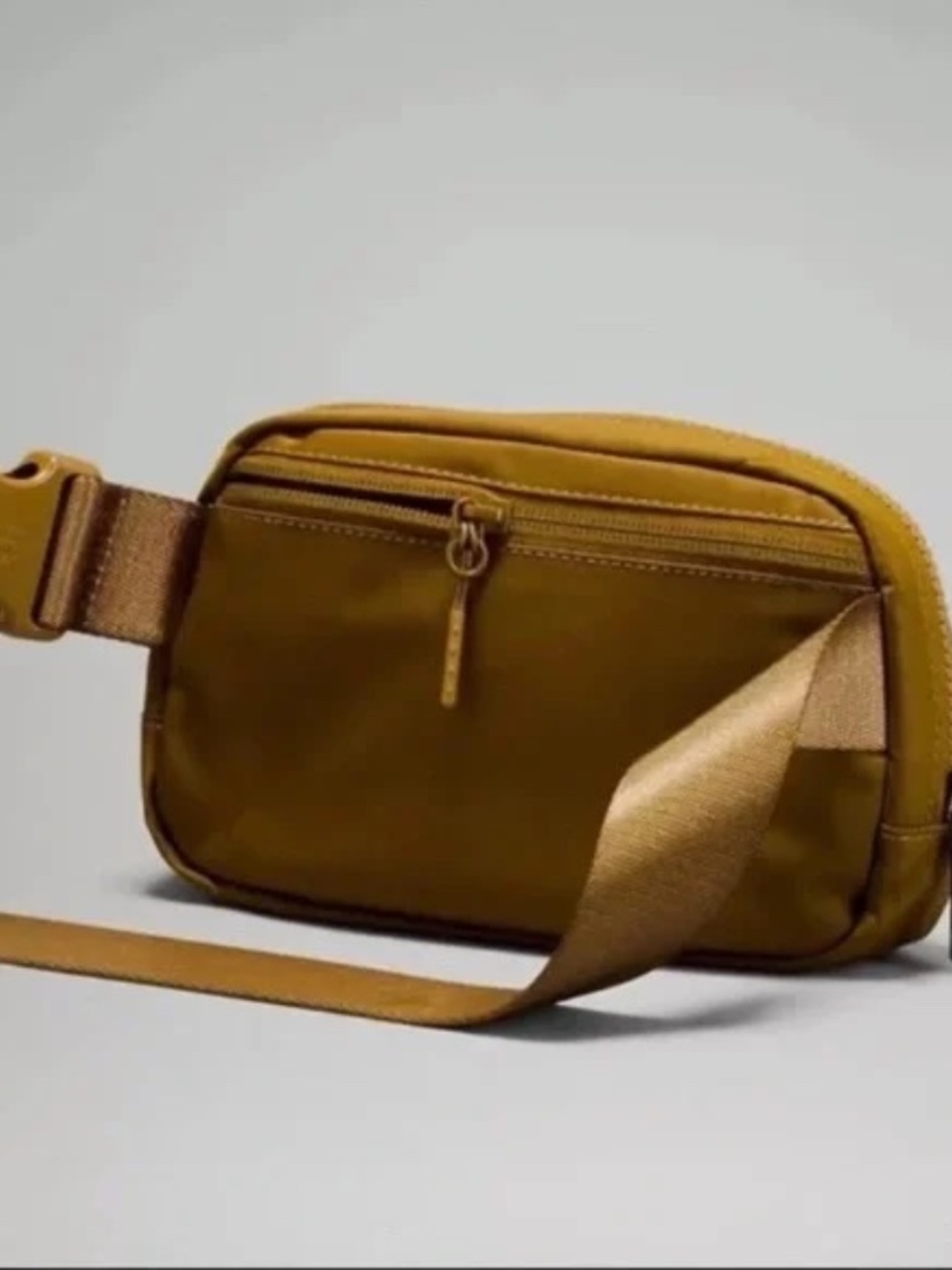 Lululemon Everywhere Belt Bum Crossbody Bag Gold - Picture 3 of 8